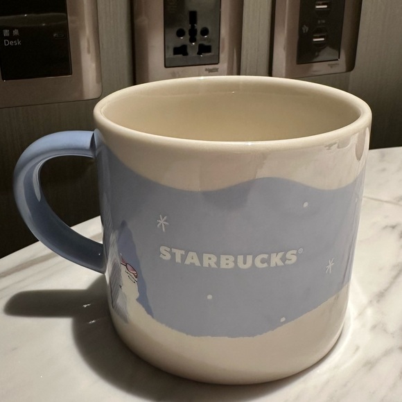 Starbucks Taiwan christmas winter bonfire mug 414mL - Picture 2 of 4